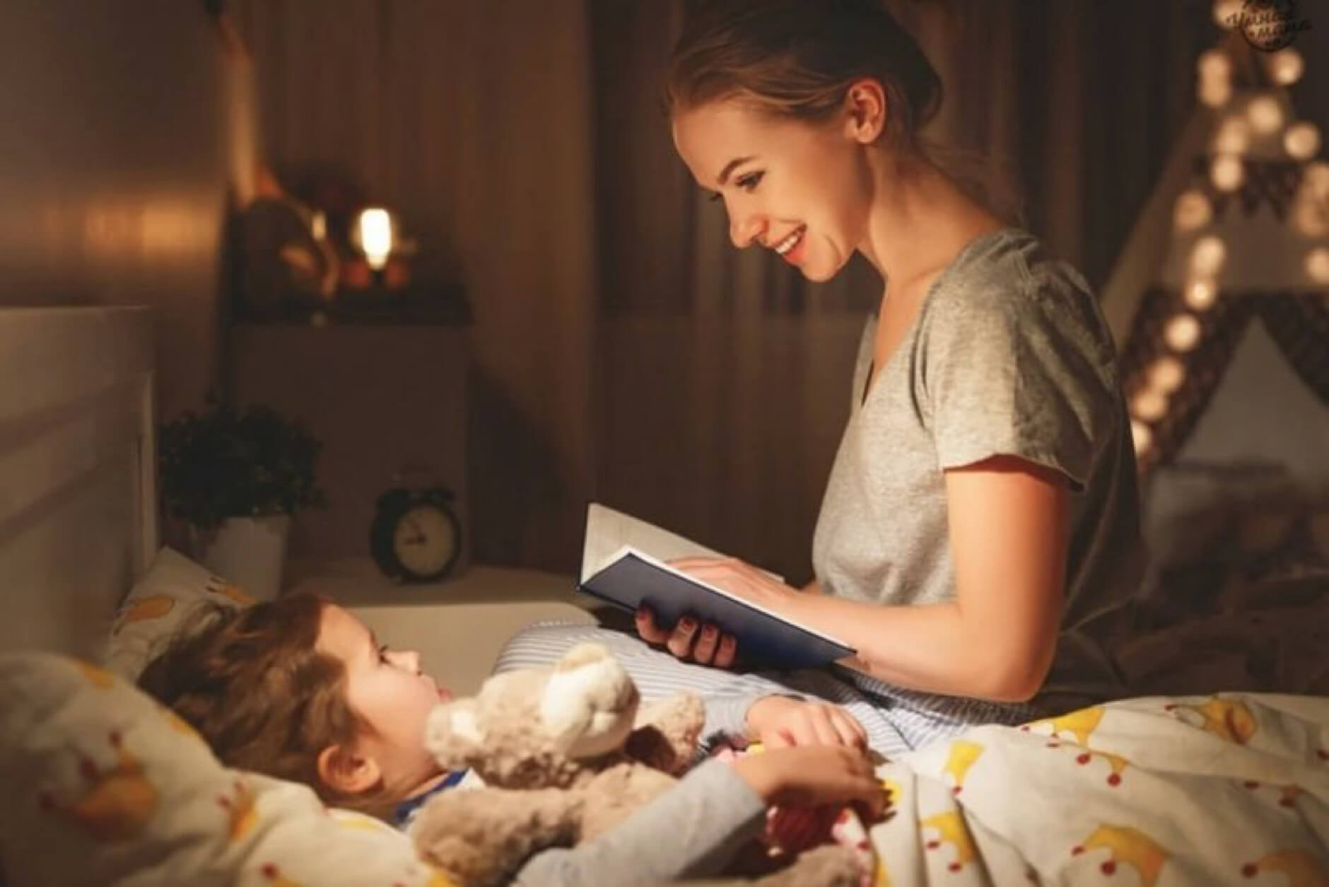 4 lợi ích tuyệt vời của việc nói chuyện với con trước khi đi ngủ tối